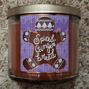 Brand new 3 wick candle